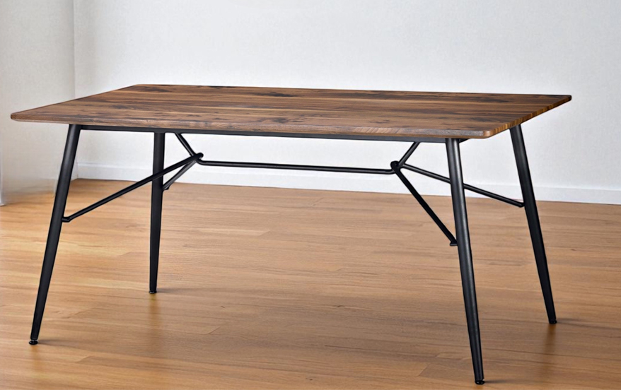 Esstische im Industriestil