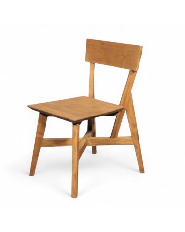 chaise en teck massif recyclé vue de trois quarts