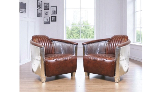 Flugzeugsitz aus Vollnarbenleder : Vintage-Design und Komfort Flugzeugsitz aus Vollnarbenleder : Vintage-Design und Komfort